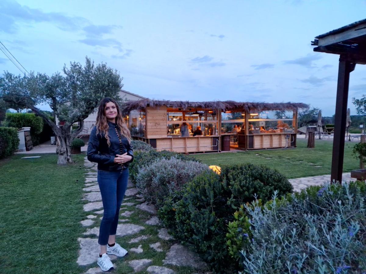 מרינה די גרוסטו Agriturismo Sweet Cottage מראה חיצוני תמונה