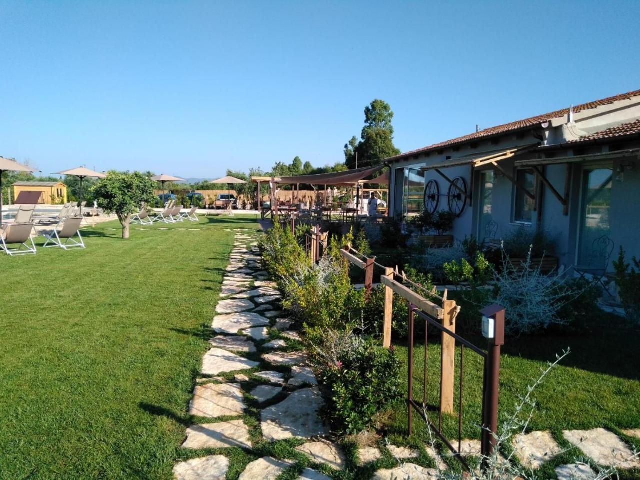 מרינה די גרוסטו Agriturismo Sweet Cottage מראה חיצוני תמונה